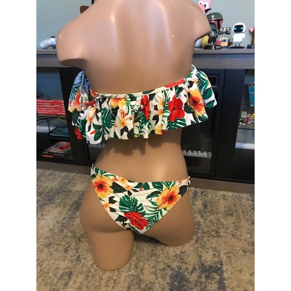 Tropical hawaiin Bikini - Picture 2 of 6